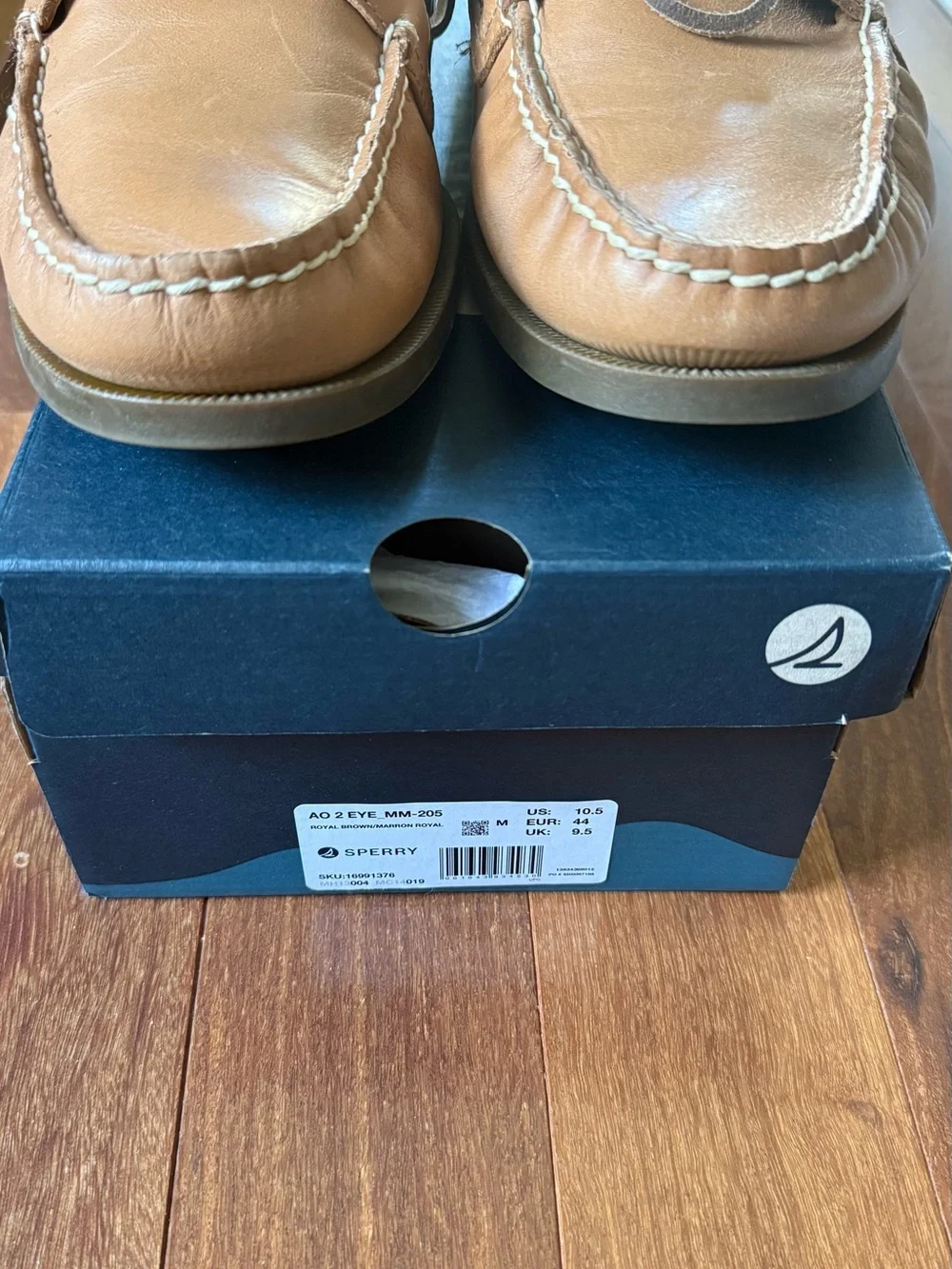 Sperry Tan Leather Classic Boat Shoes